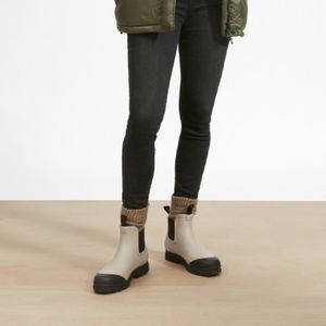Everlane Rain Boot in “Stone”